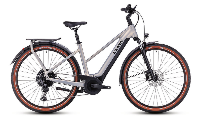 Cube Touring Hybrid Pro 625 Trapeze